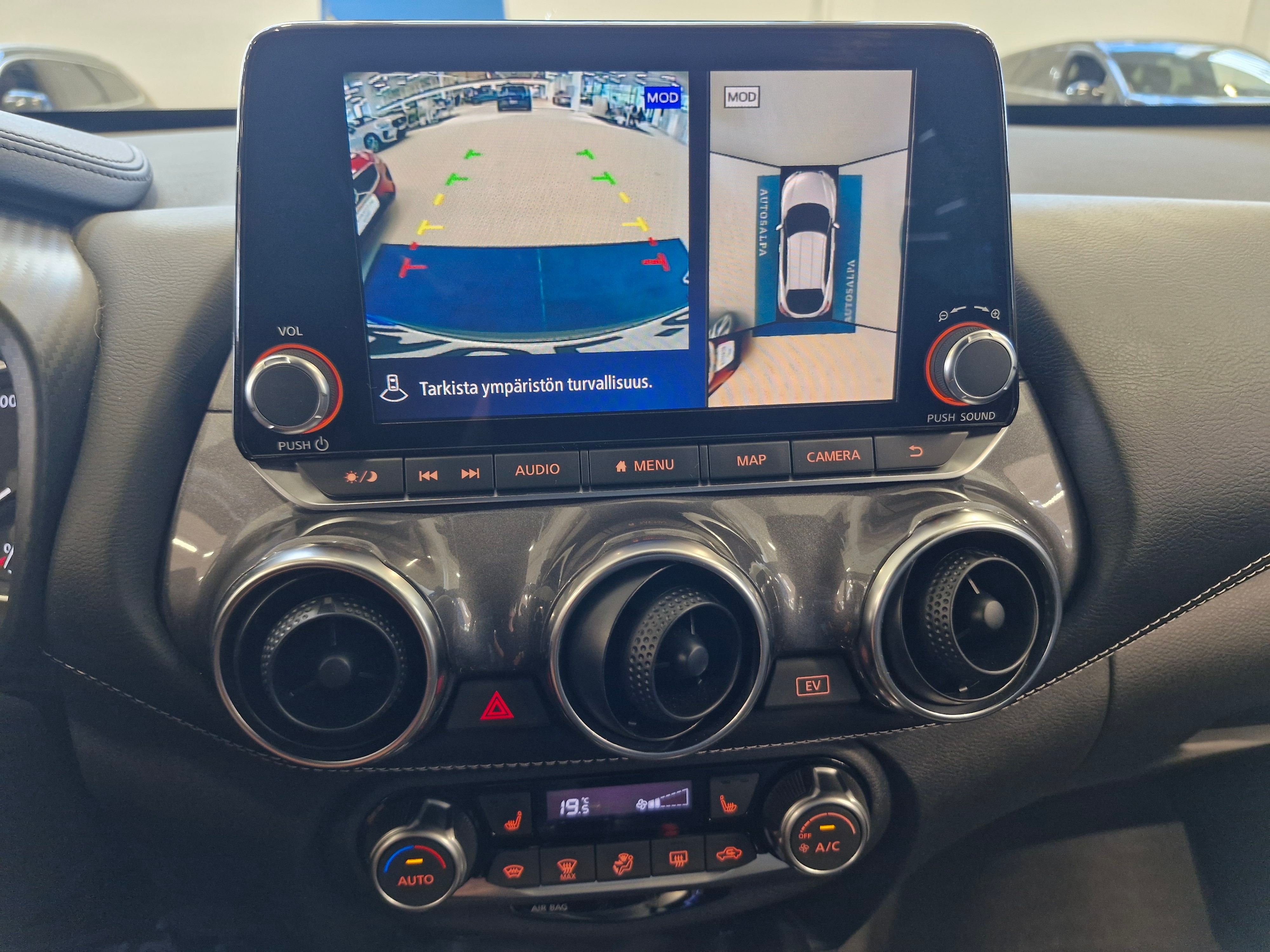 Nissan JUKE DIG-T 143HP 4AMT TEKNA19+NAVI HEV TAKUU 24KK/40TKM