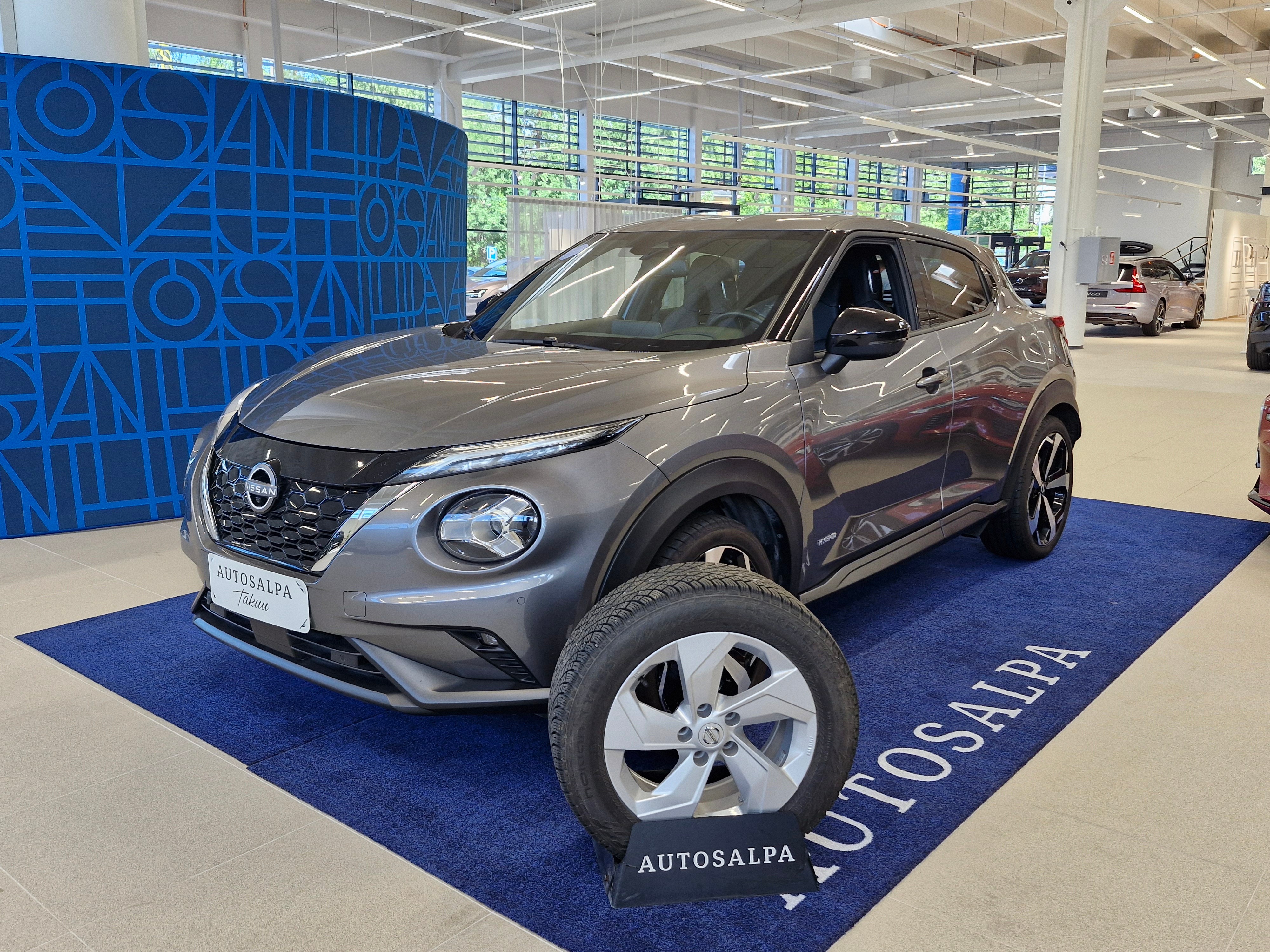 Nissan JUKE DIG-T 143HP 4AMT TEKNA19+NAVI HEV TAKUU 24KK/40TKM