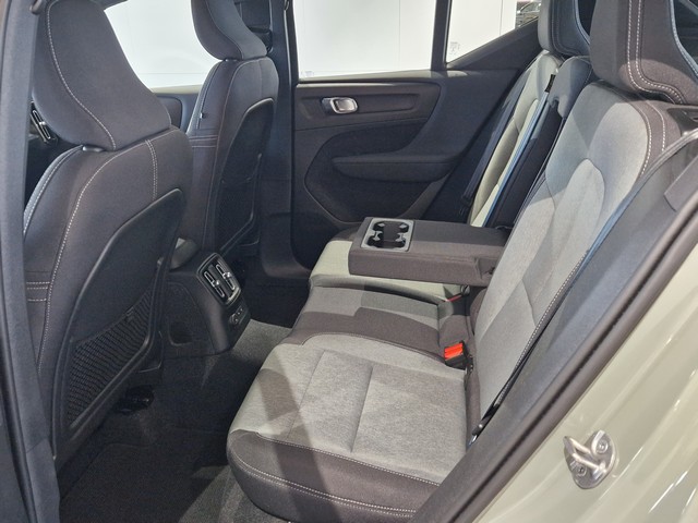 Volvo XC40 T4 TWE PLUS DARK AUT