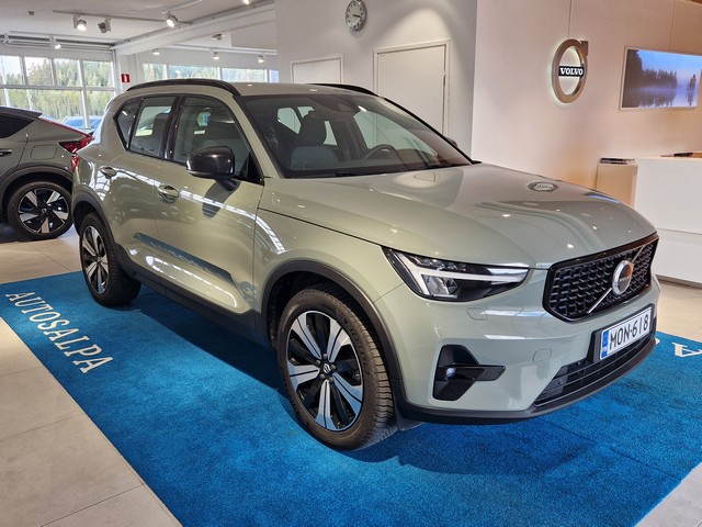 Volvo XC40 T4 TWE PLUS DARK AUT