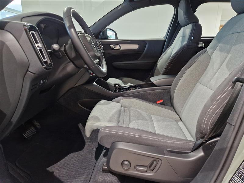 Volvo XC40 T4 TWE PLUS DARK AUT.TAKUU 24KK/40TKM