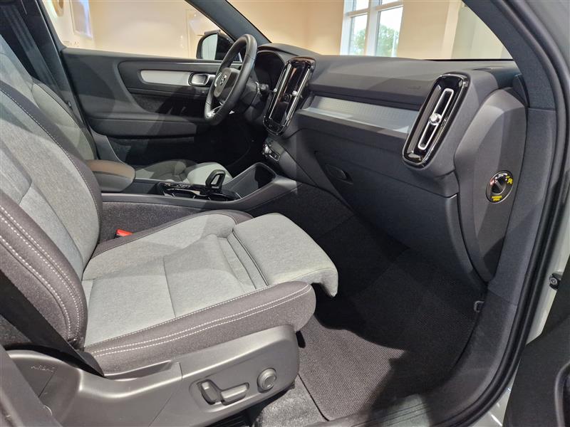 Volvo XC40 T4 TWE PLUS DARK AUT.TAKUU 24KK/40TKM