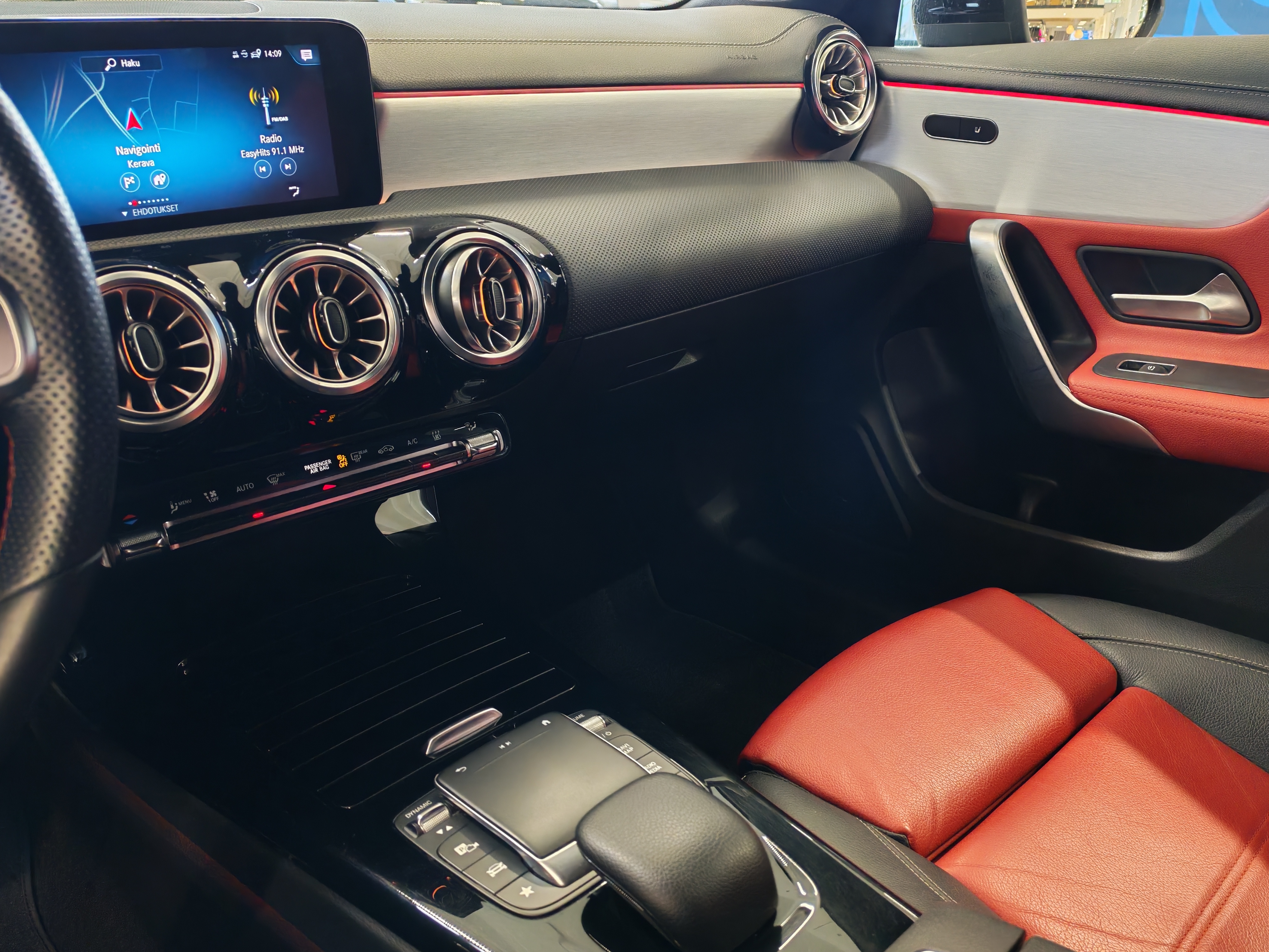 Mercedes-benz CLA 250 E A SHOOTING BRAKE AMG-LINE