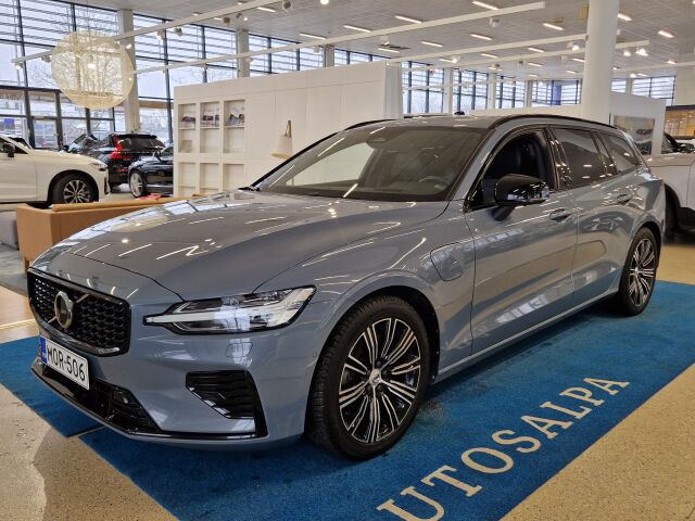 volvo V60 T8 AWD LONG RANGE HIGH PERFORMANCE TAKUU 24KK/40TK