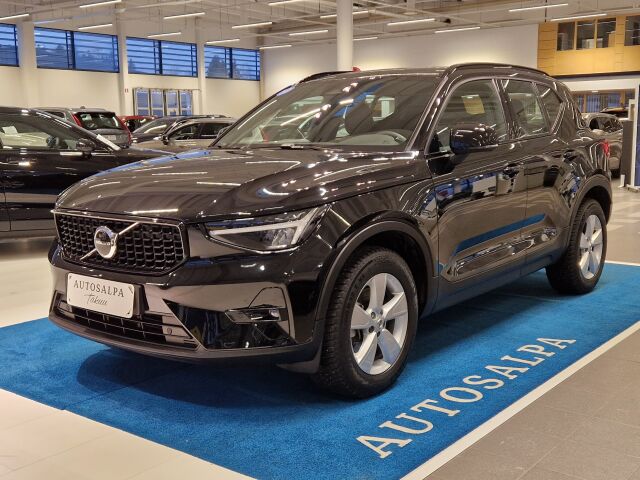 volvo XC40 B3 MHEV PLUS DARK DCT TAKUU 24KK/40TKM