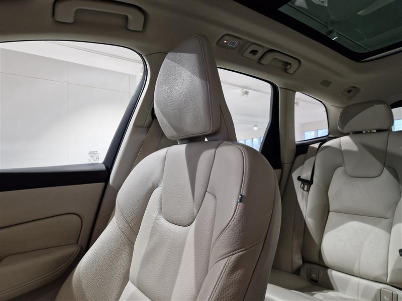 Volvo XC60 T6 AWD LONG RANGE PLUS BRIGHT AUT