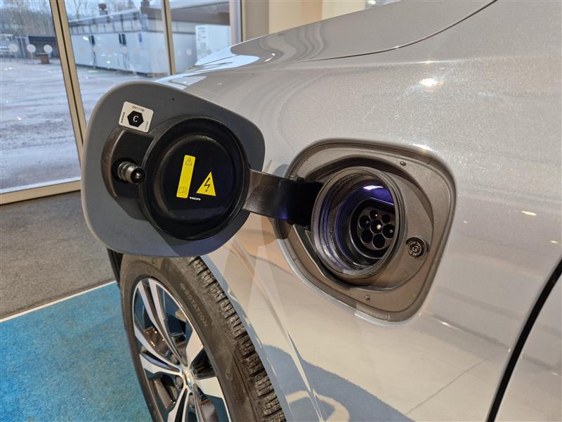 Volvo XC60 T6 AWD LONG RANGE PLUS BRIGHT AUT