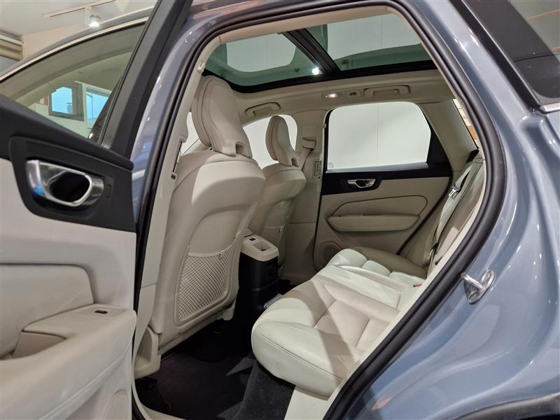 Volvo XC60 T6 AWD LONG RANGE PLUS BRIGHT AUT