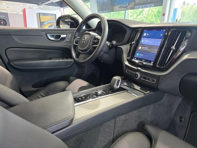 Volvo XC60 T8 AWD LONG RANGE PLUS DARK TAKUU 24KK/40TKM