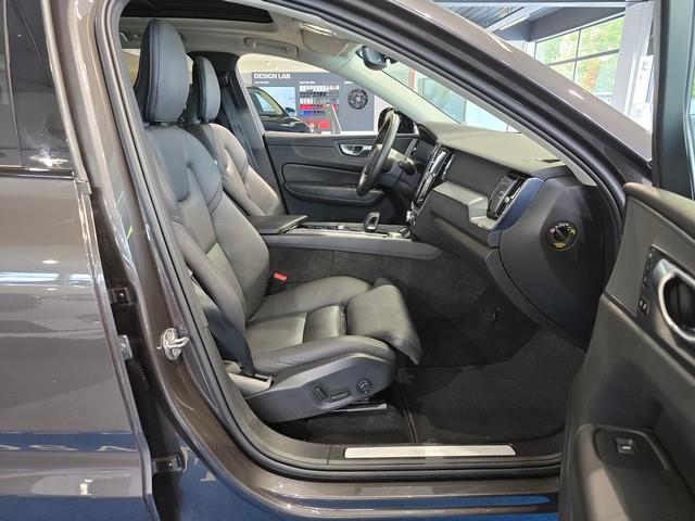 Volvo XC60 T8 AWD LONG RANGE PLUS DARK TAKUU 24KK/40TKM