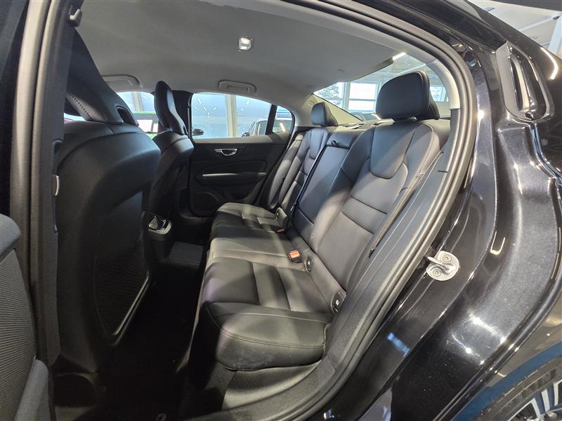 Volvo S60 T8 AWD LONG RANGE HIGH PERFORMANCE PLUS DARK AUT.