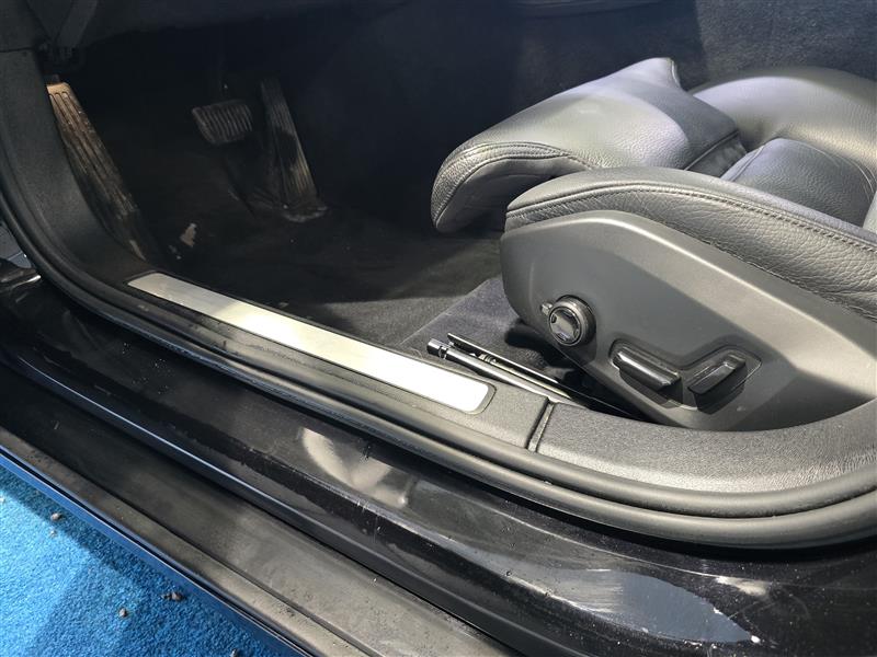 Volvo S60 T8 AWD LONG RANGE HIGH PERFORMANCE PLUS DARK AUT.