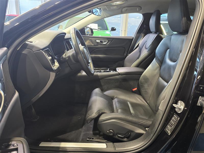 Volvo S60 T8 AWD LONG RANGE HIGH PERFORMANCE PLUS DARK AUT.