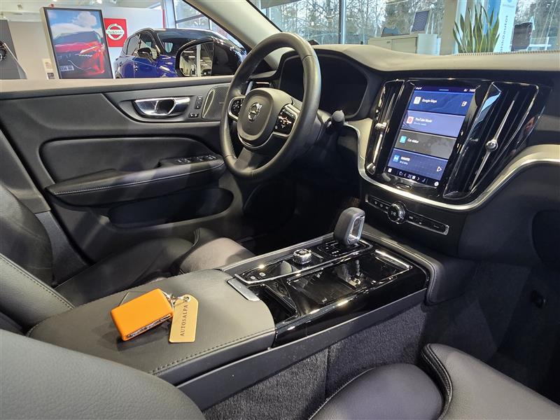 Volvo S60 T8 AWD LONG RANGE HIGH PERFORMANCE PLUS DARK AUT.