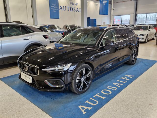 volvo V60 T6 AWD LONG RANGE PLUS BRIGHT TAKUU 24KK/40TKM