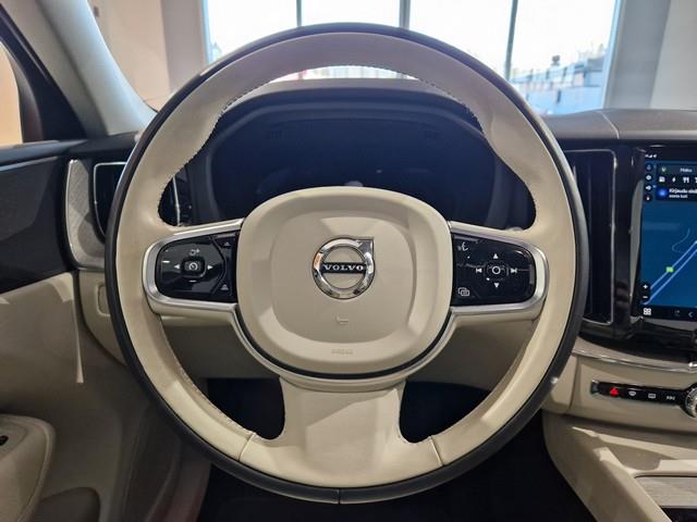 Volvo XC60 T8 AWD LONG RANGE HIGH PERFORMANCE PLUS BRIGHT AUT