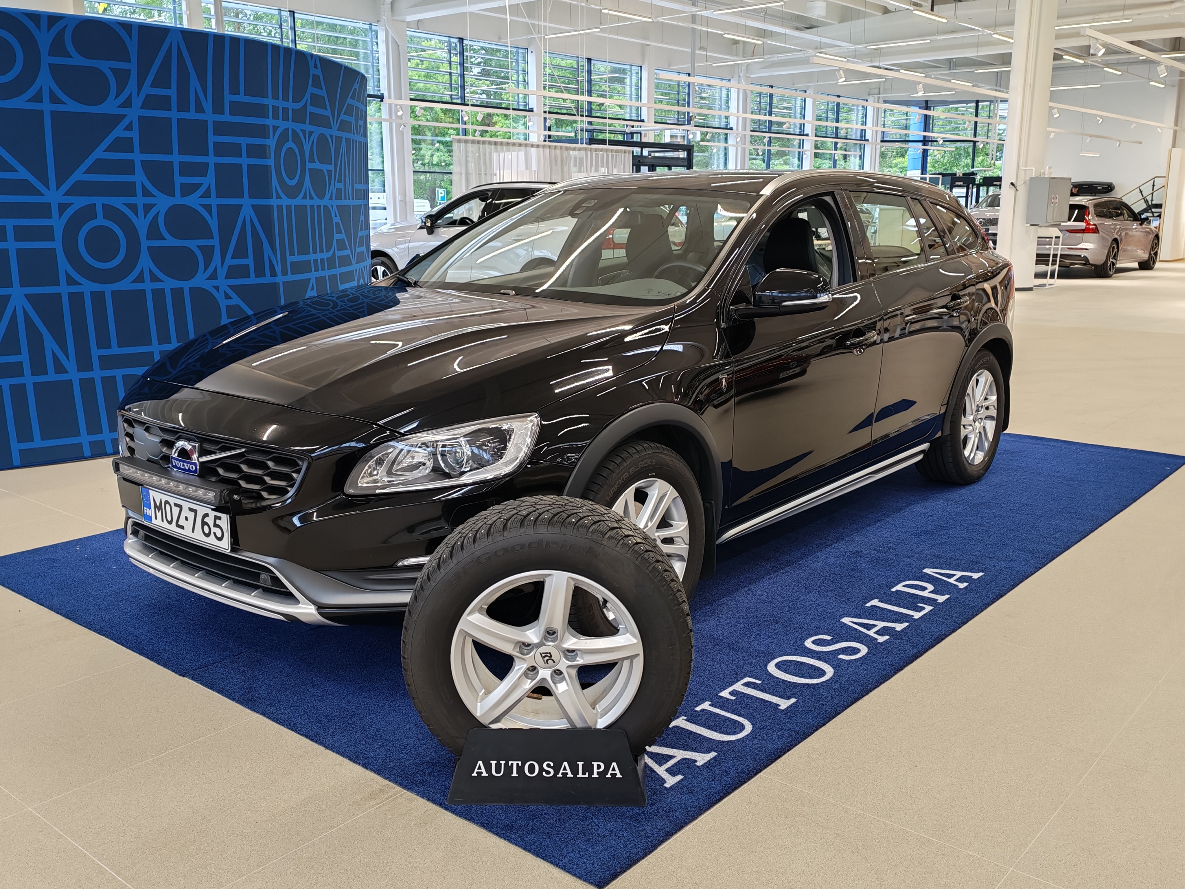 Volvo V60 CROSS COUNTRY D4 AWD BUSINESS AUT