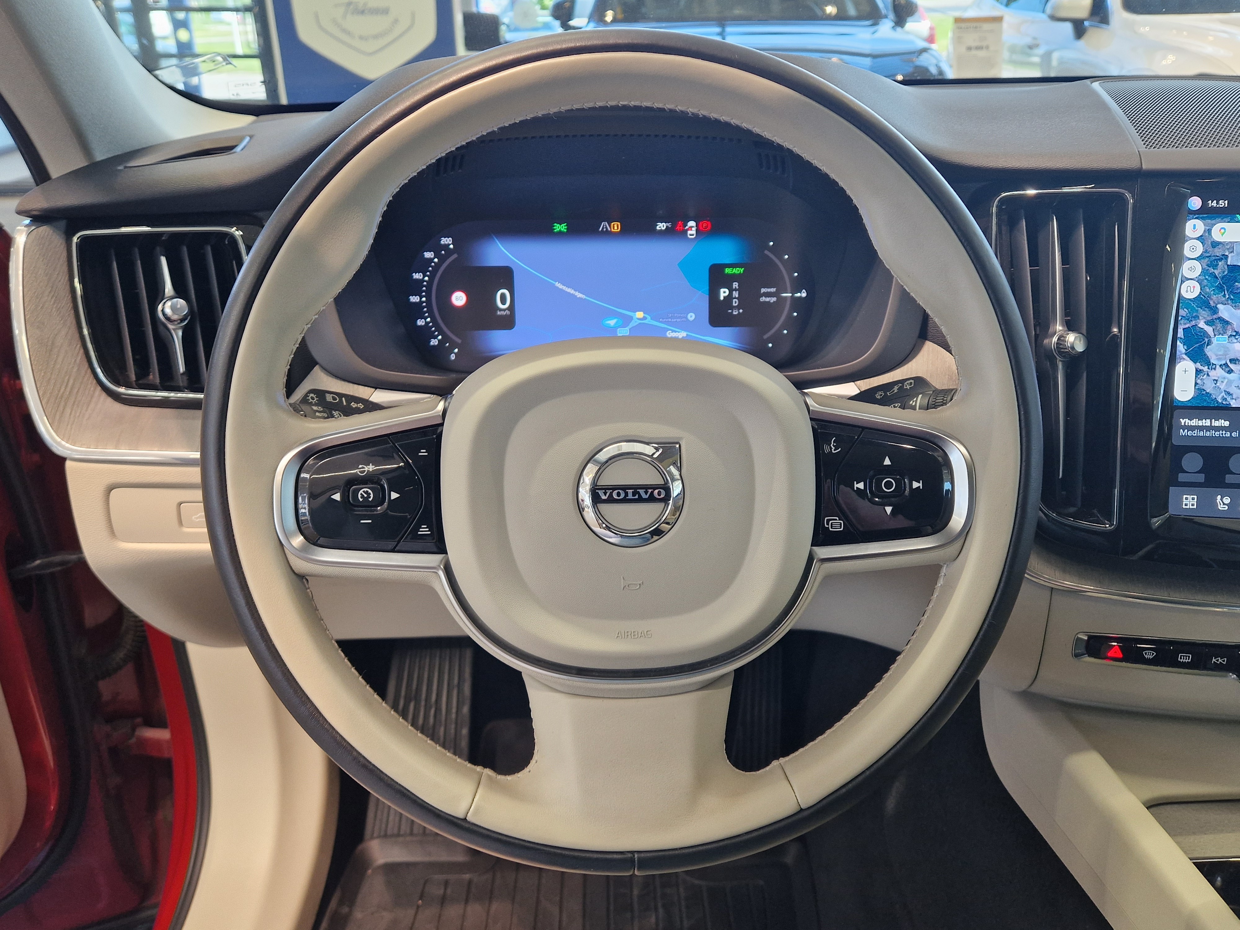 Volvo XC60 T8 AWD LONG RANGE PLUS DARK TAKUU 24KK/40TKM