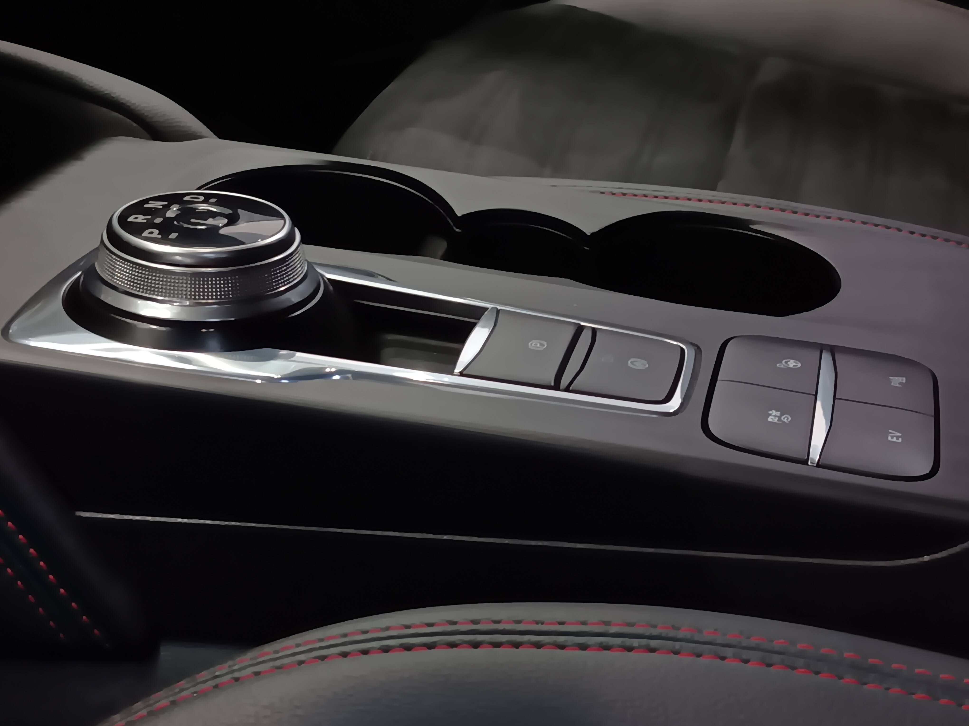 Ford KUGA 2,5 LADATTAVA HYBRIDI (PHEV) 225HV CVT FWD ST-LINE