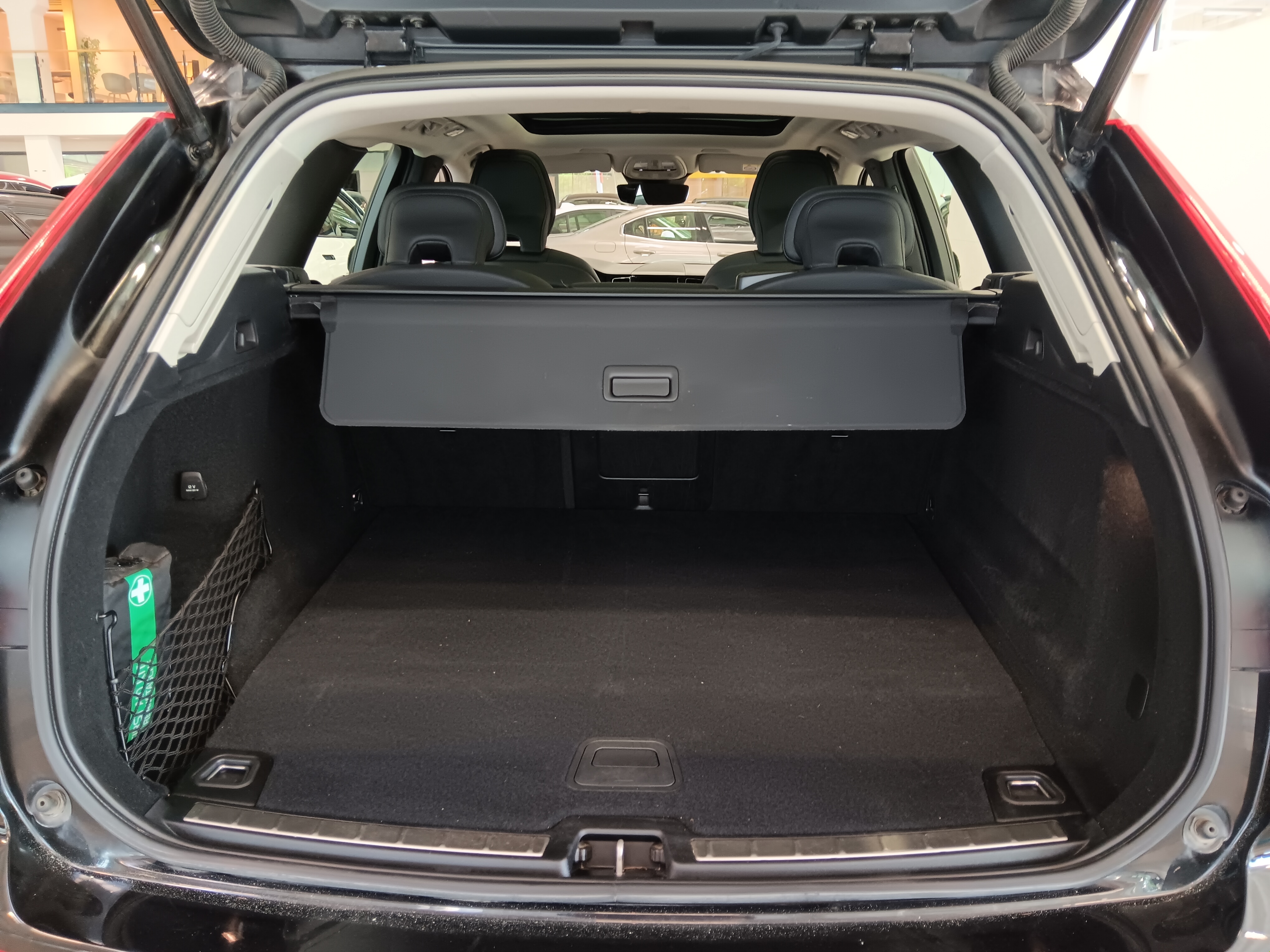Volvo XC60 2024, kuva 6/21