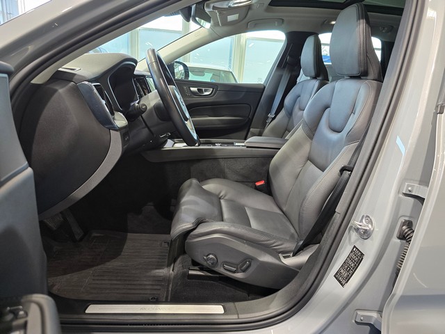 Volvo XC60 T6 AWD LONG RANGE PLUS DARK AUT