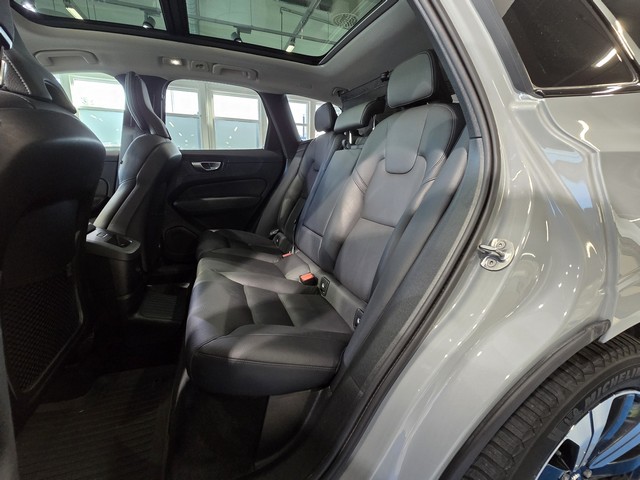 Volvo XC60 T6 AWD LONG RANGE PLUS DARK AUT