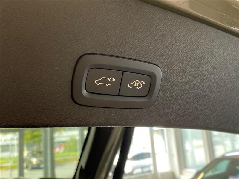 Volvo C40 RECHARGE SINGLE ULTIMATE EXTENDED RANGE