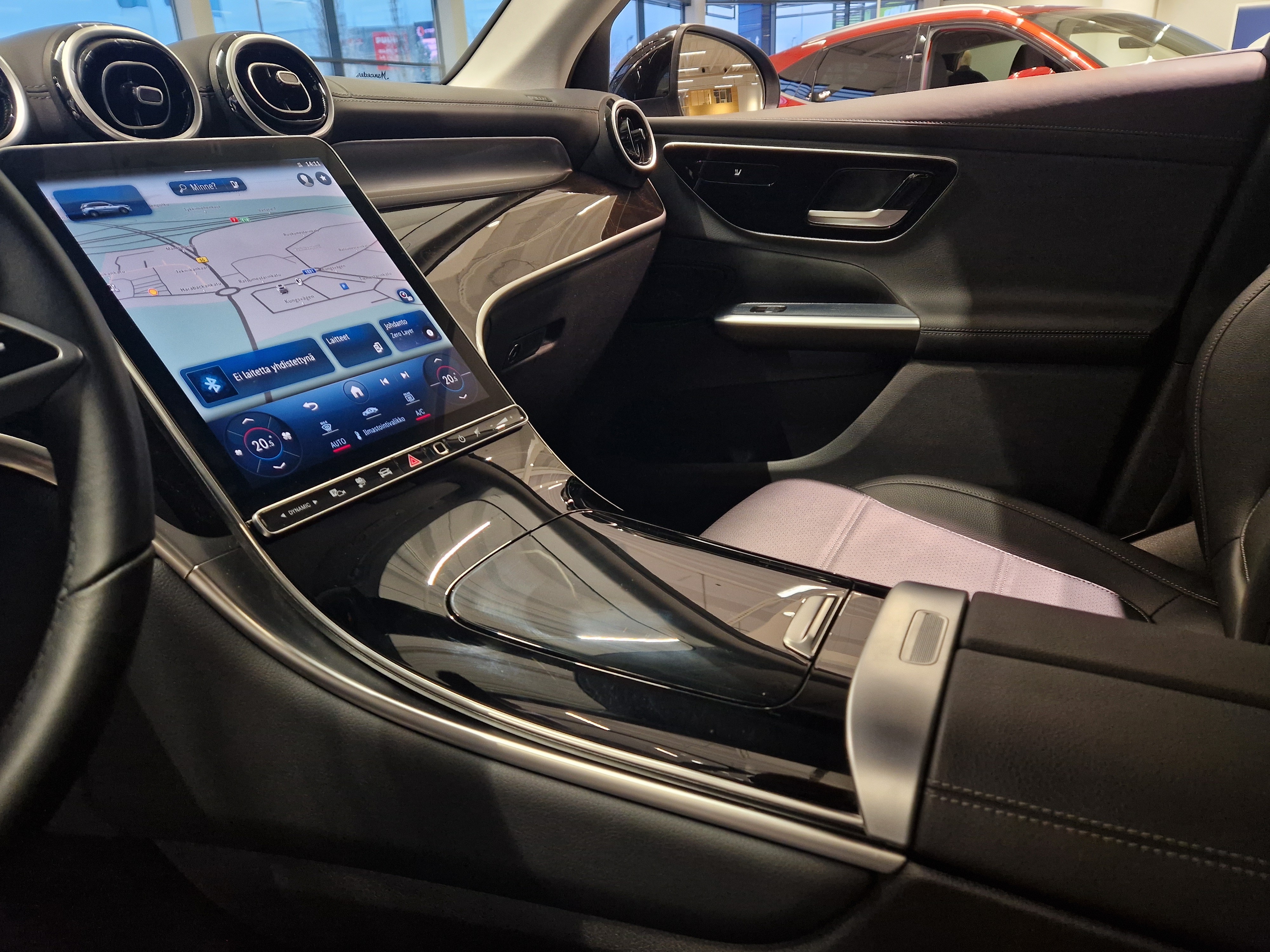 Mercedes-benz GLC 300 E 4MATIC A TAKUU 24KK/40TKM