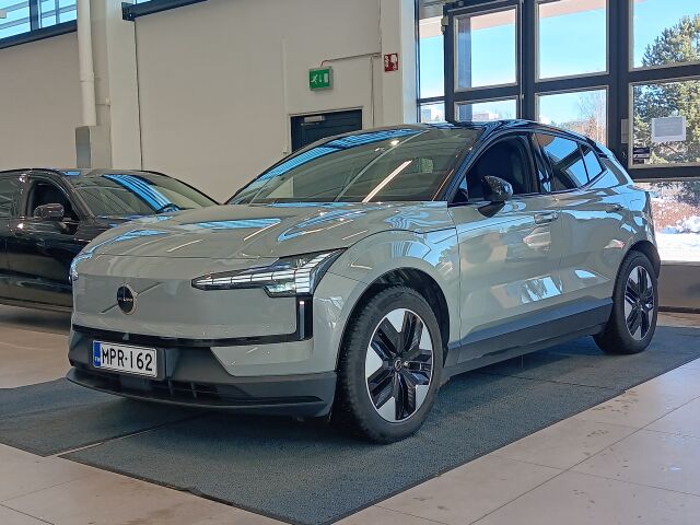 volvo EX30 TWIN PERFORMANCE PLUS SELEKT TAKUU