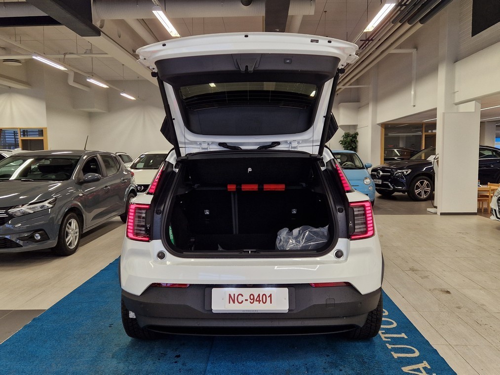 Volvo EX30 TWIN PERFORMANCE PLUS. TAKUU 24KK/40TKM.