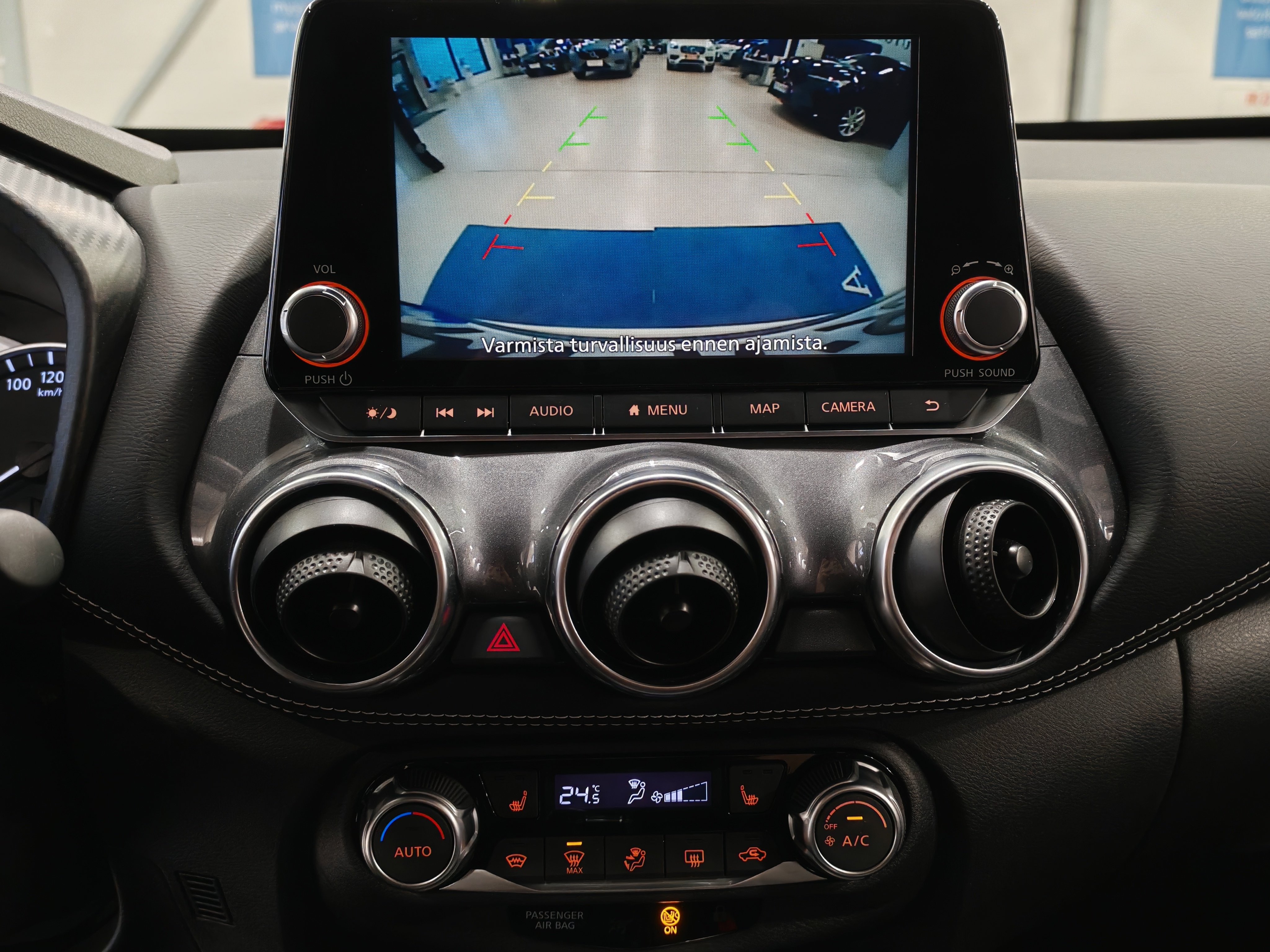 Nissan JUKE DIG-T 114HP 7DCT N-CONNECTA TAKUU 24KK/40TKM