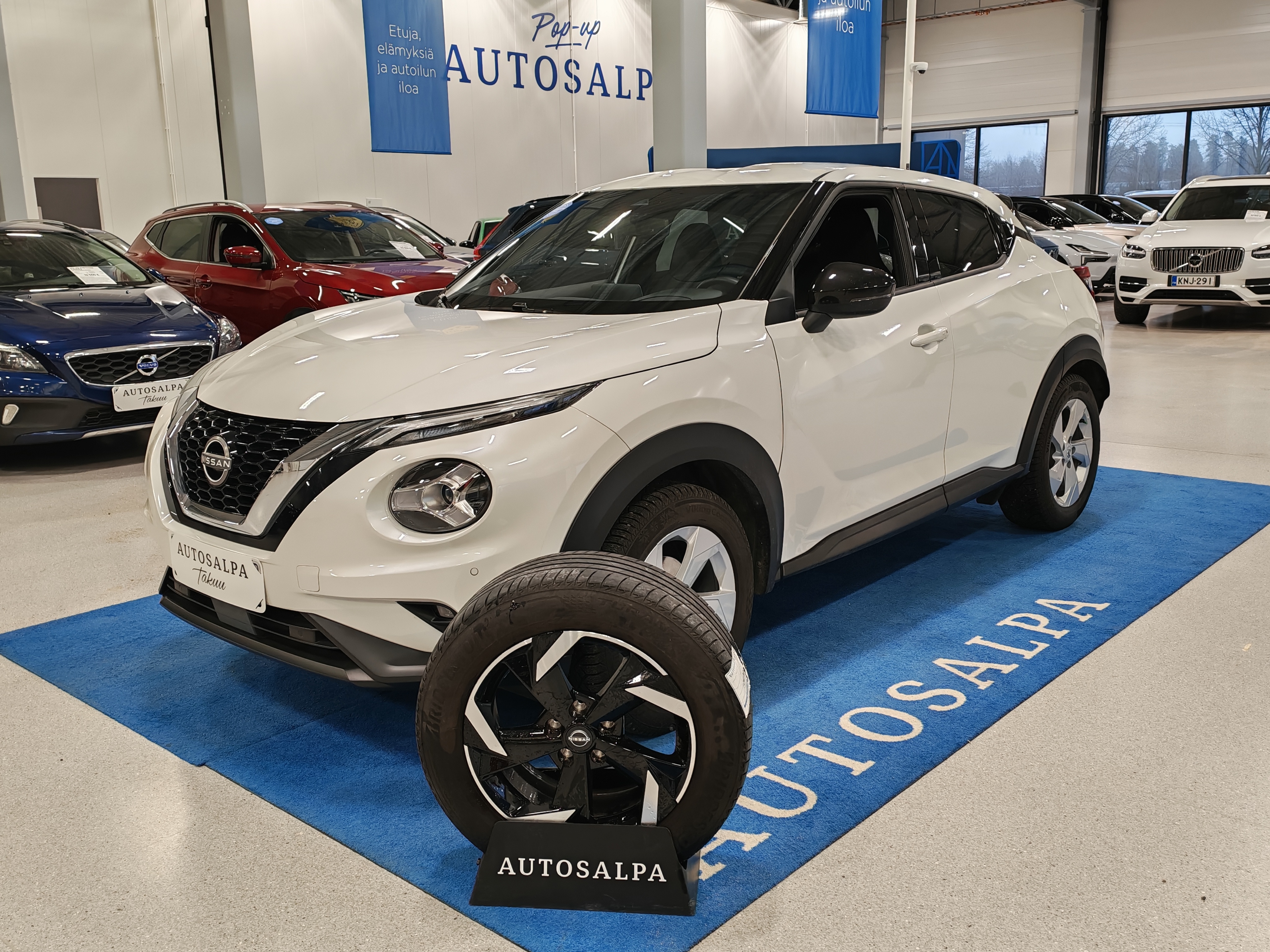 Nissan JUKE DIG-T 114HP 7DCT N-CONNECTA TAKUU 24KK/40TKM