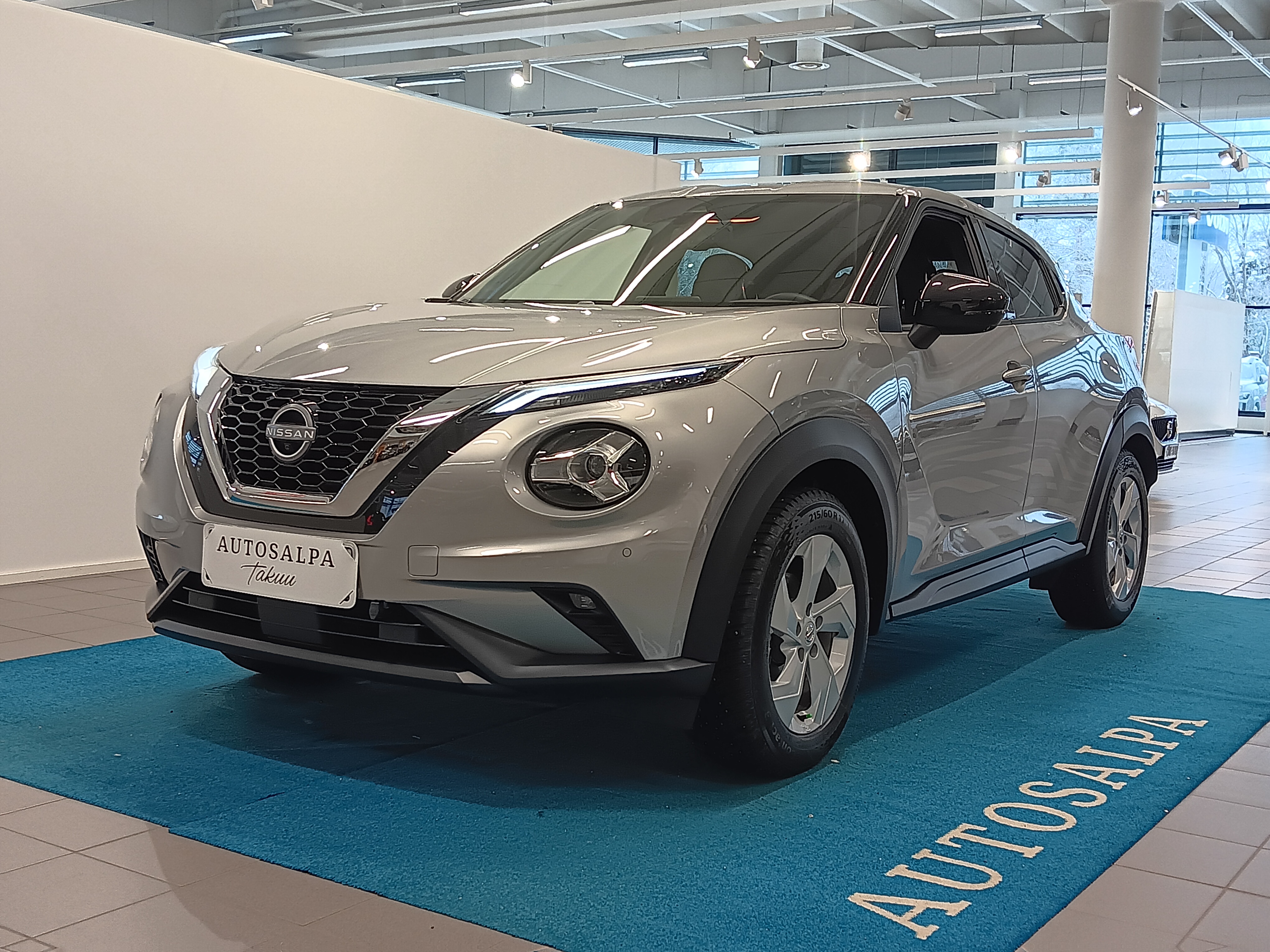Nissan JUKE DIG-T 114HP 7DCT TEKNA TAKUU 24KK/40TKM