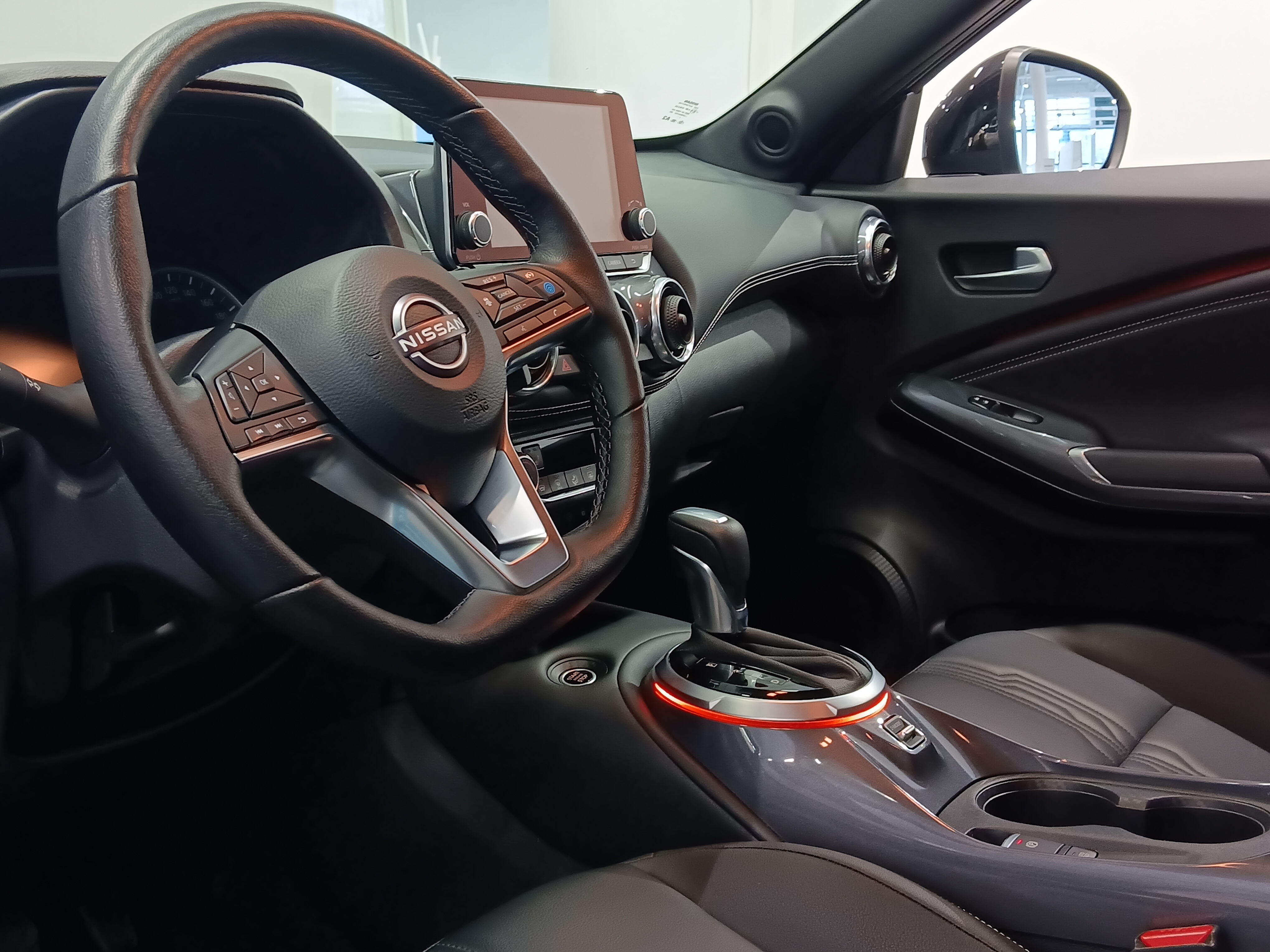 Nissan JUKE DIG-T 114HP 7DCT TEKNA TAKUU 24KK/40TKM