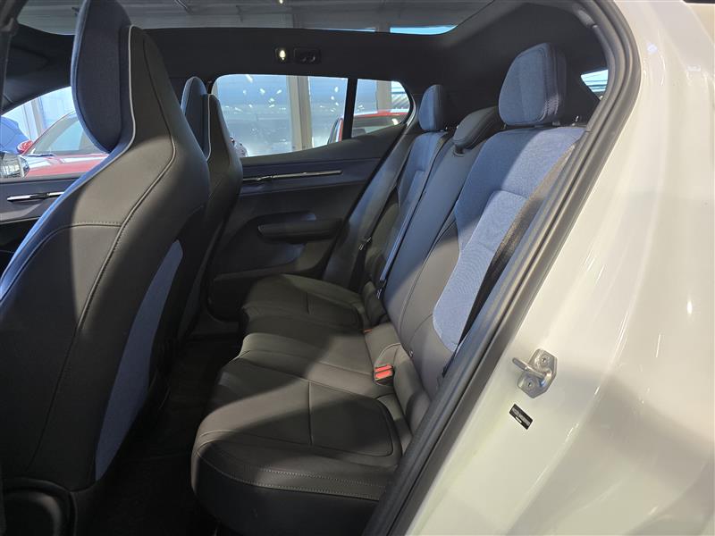 Volvo EX30 SINGLE EXTENDED RANGE ULTRA.