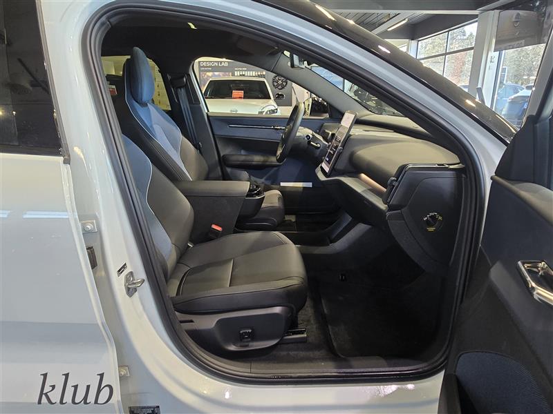Volvo EX30 Single Extended Range Ultra. 2025, kuva 7/18