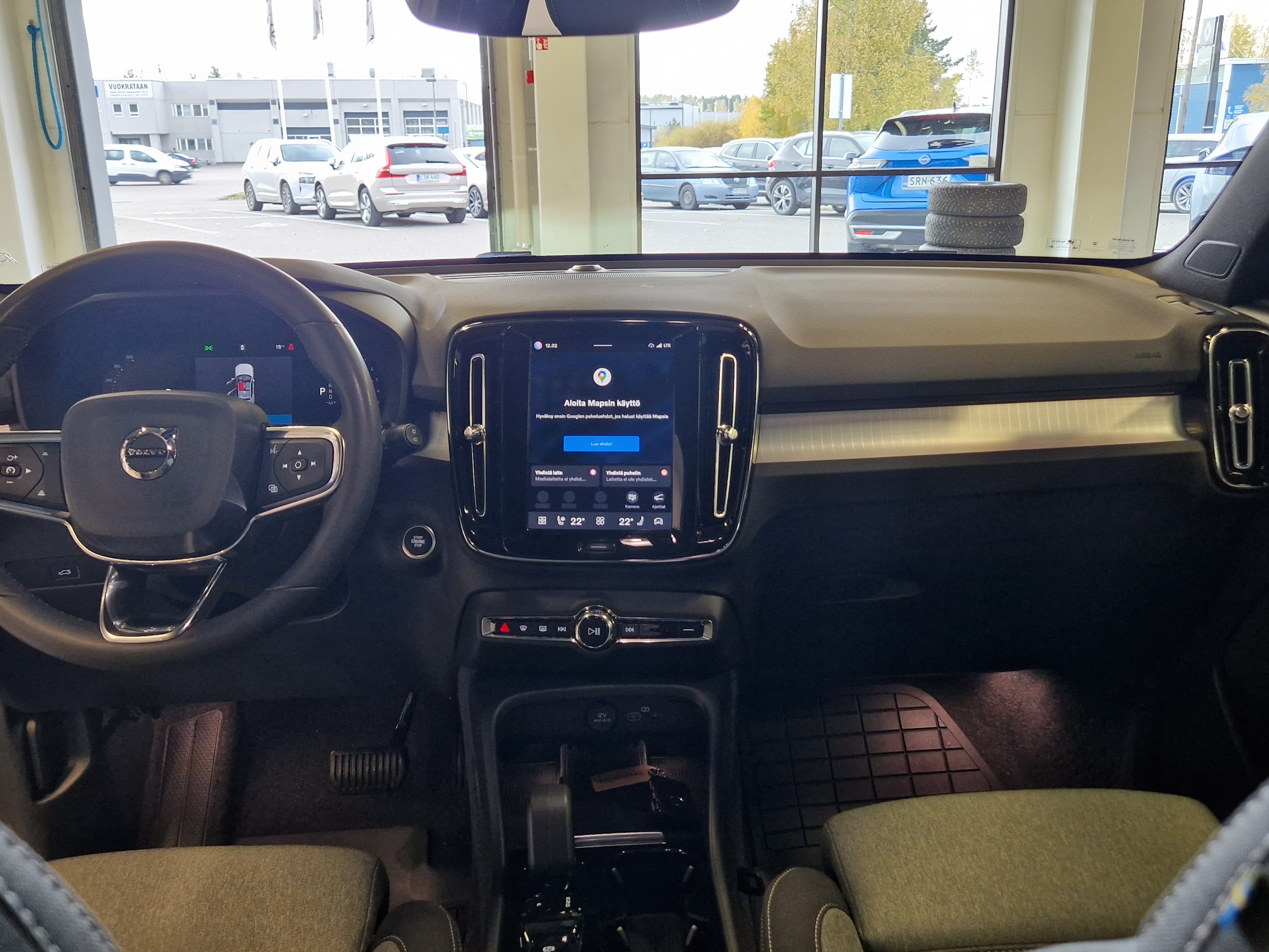 Volvo XC40 2024, bild 7/18
