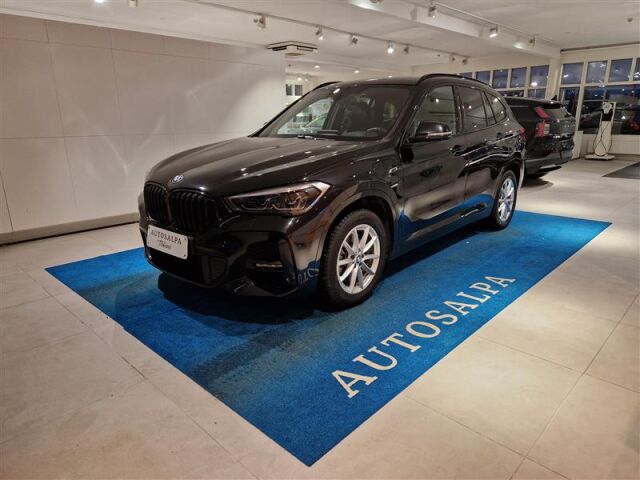 bmw X1 F48 XDRIVE25E A CHARGED M SPORT.TAKUU 24KK/40TKM