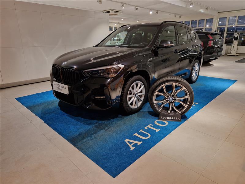 Bmw X1 F48 XDRIVE25E A CHARGED M SPORT.TAKUU 24KK/40TKM