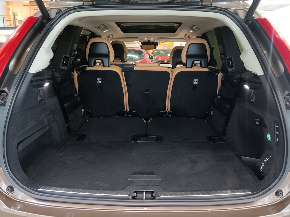 Volvo XC90 T8 TWIN ENGINE AWD INSCRIPTION AUT