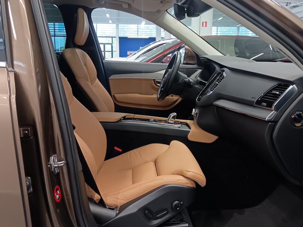 Volvo XC90 T8 TWIN ENGINE AWD INSCRIPTION AUT