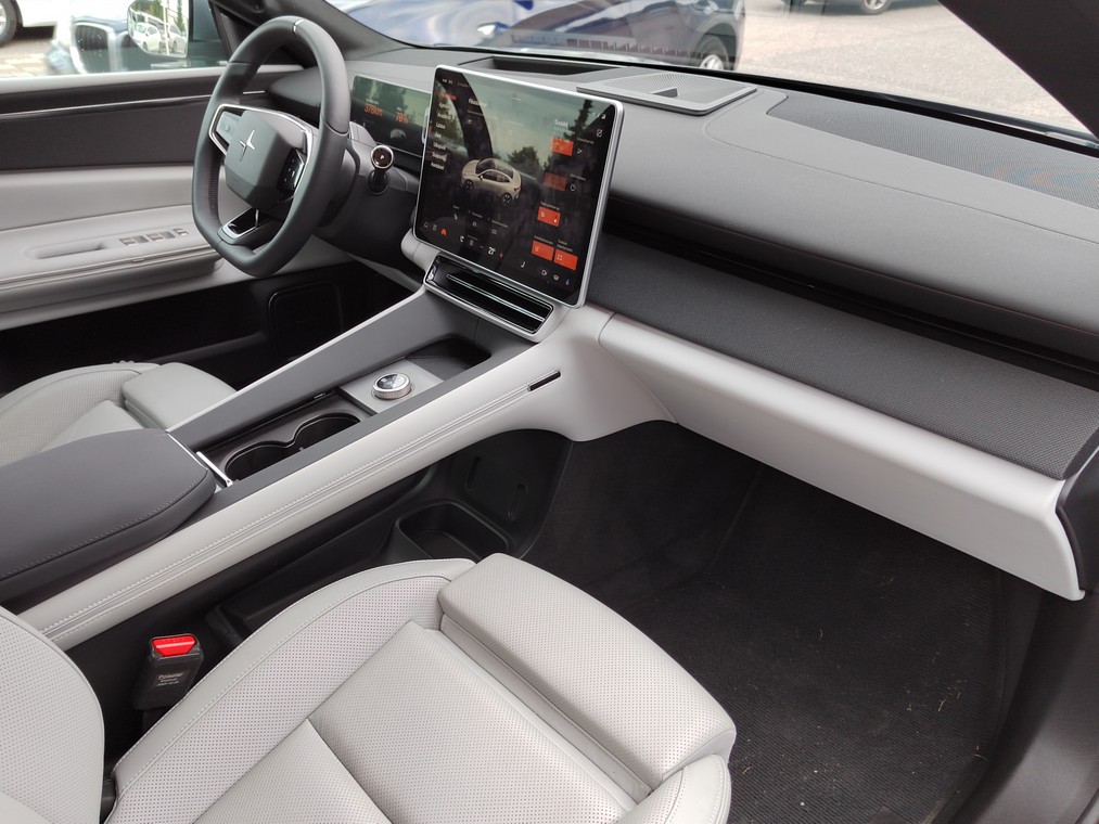 Polestar 4 LONG RANGE DUAL MOTOR PLUS