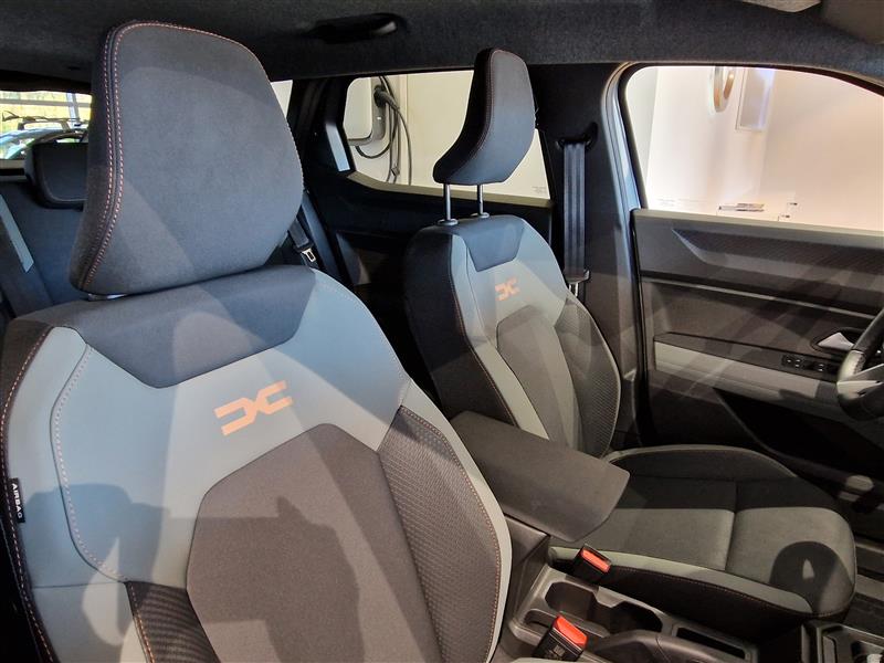 Dacia DUSTER HYBRID 140 4X2 EXTREME.