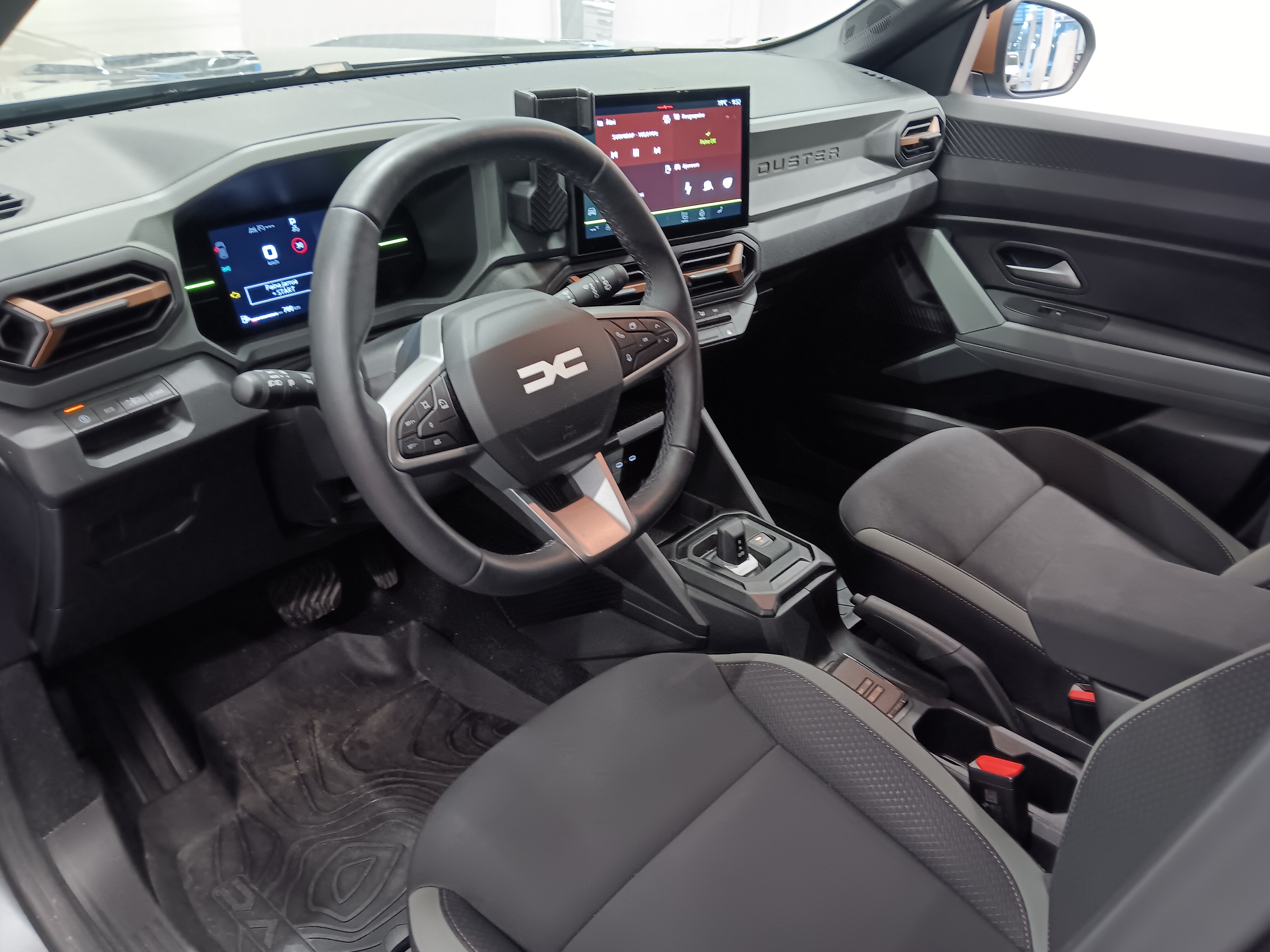 Dacia DUSTER HYBRID 140 4X2 EXTREME.