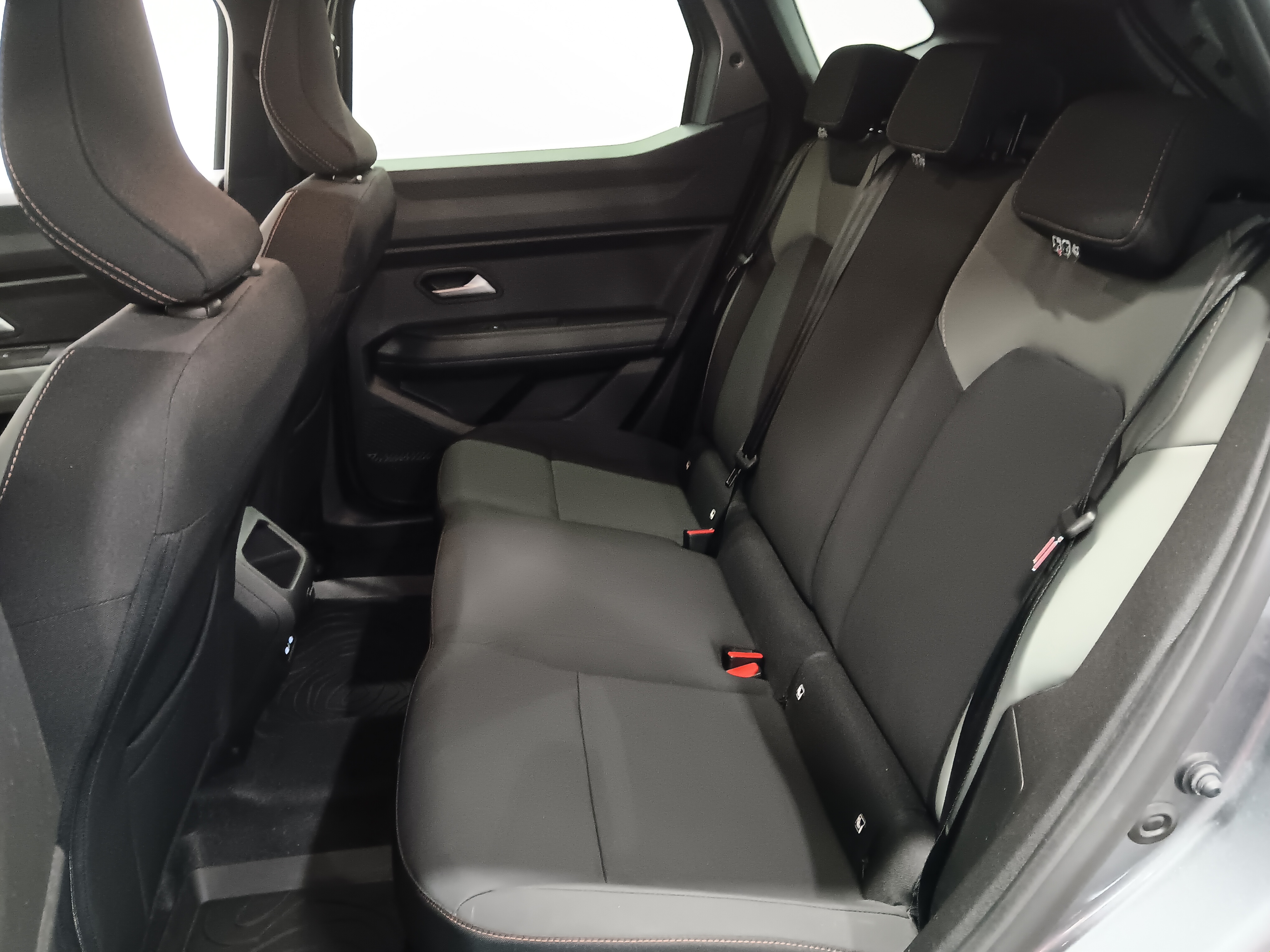 Dacia DUSTER HYBRID 140 4X2 EXTREME.