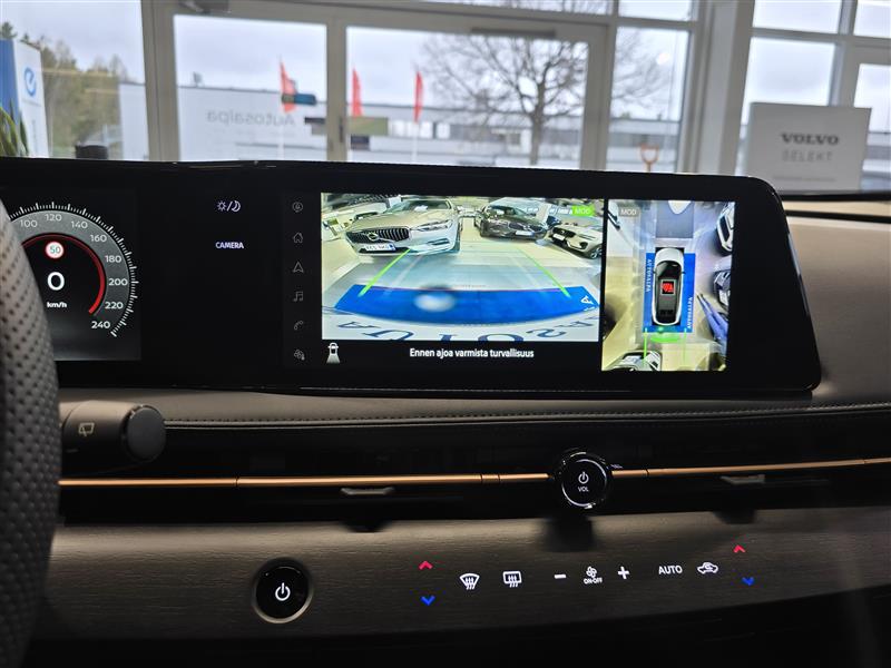 Nissan ARIYA 63KWH ADVANCE 2WD 22KW CHARGER.