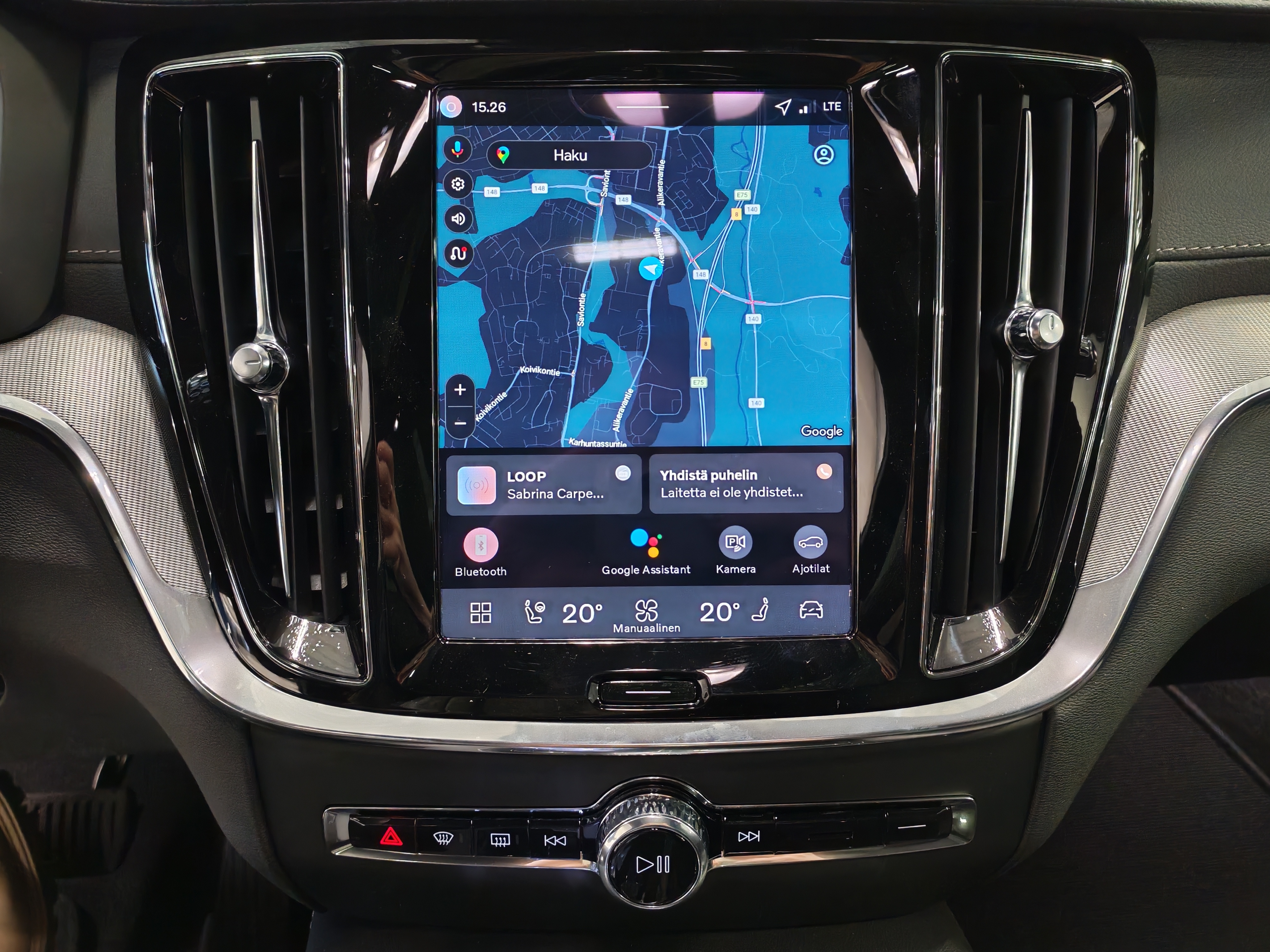 Volvo V60 T8 AWD LONG RANGE HIGH PERFORMANCE ULTRA DARK.