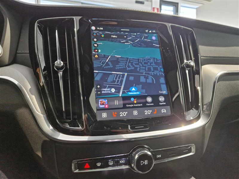 Volvo V60 T8 AWD LONG RANGE HIGH PERFORMANCE ULTRA DARK