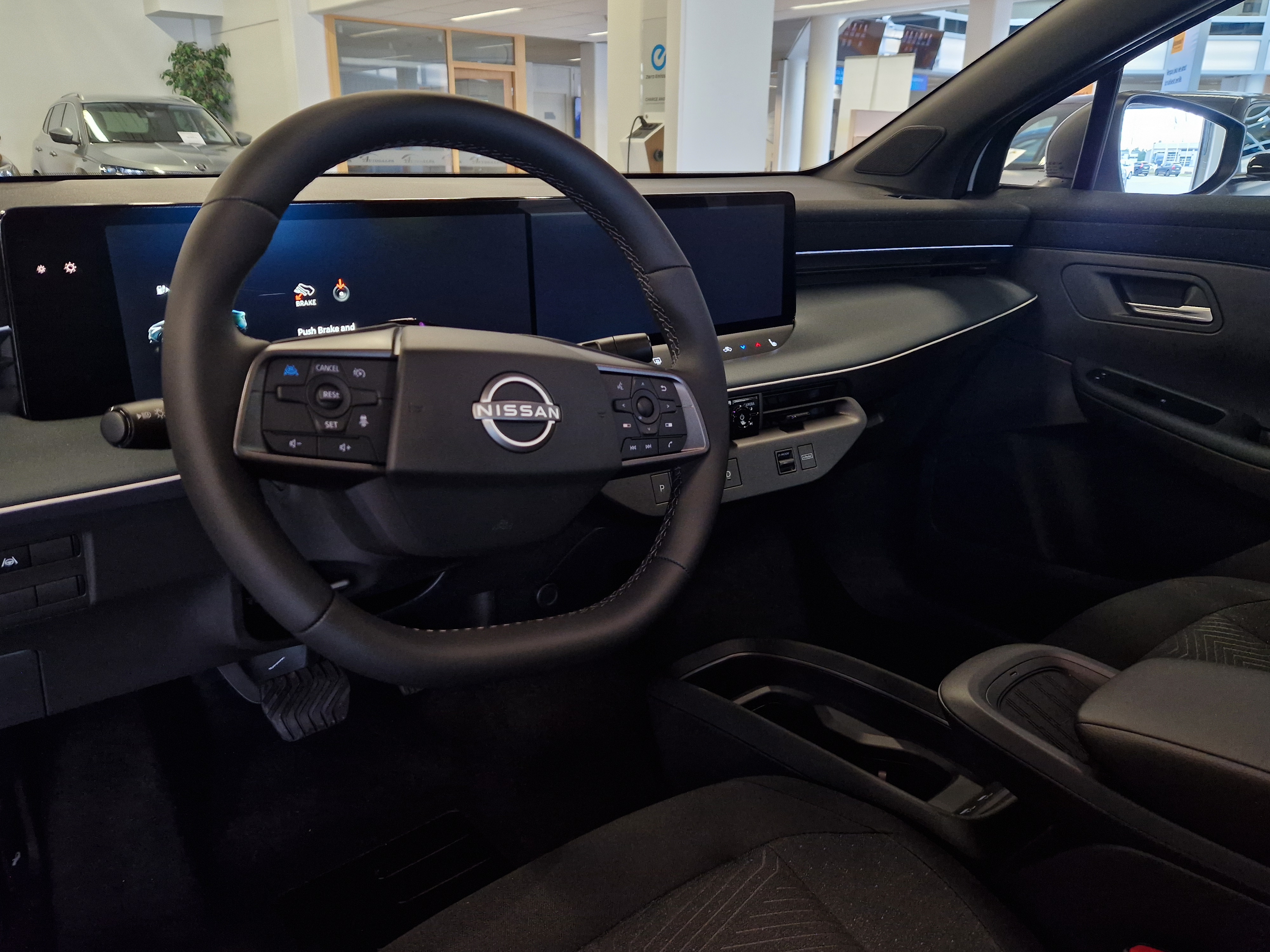 Nissan LEAF 52KWH ENGAGE PLUS