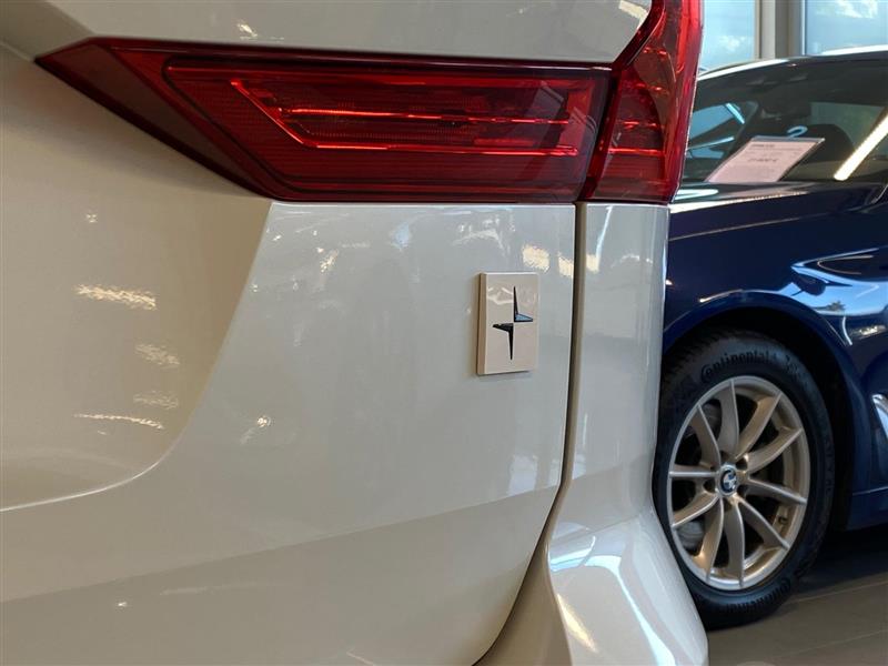 Volvo XC60 2020, photo 6/18